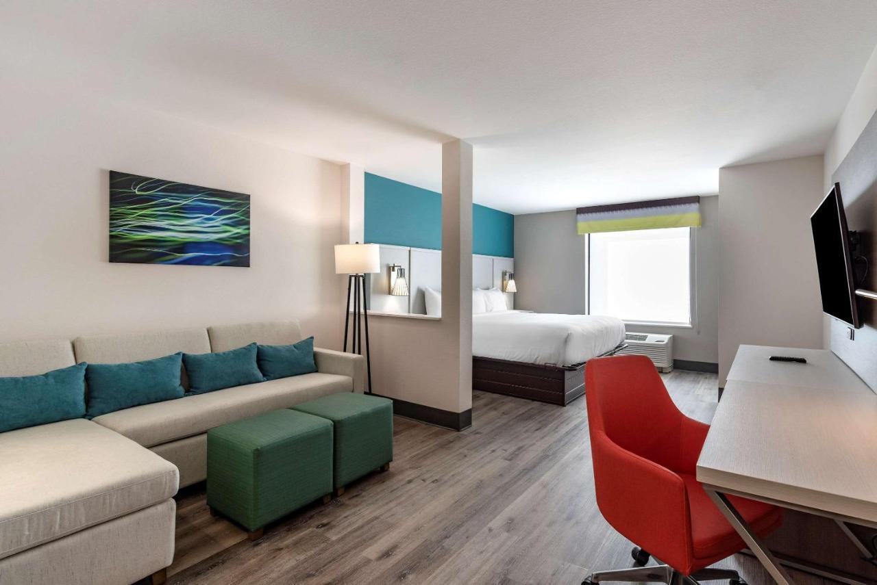 Comfort Suites Colorado Springs East - Medical Center Area Exterior foto